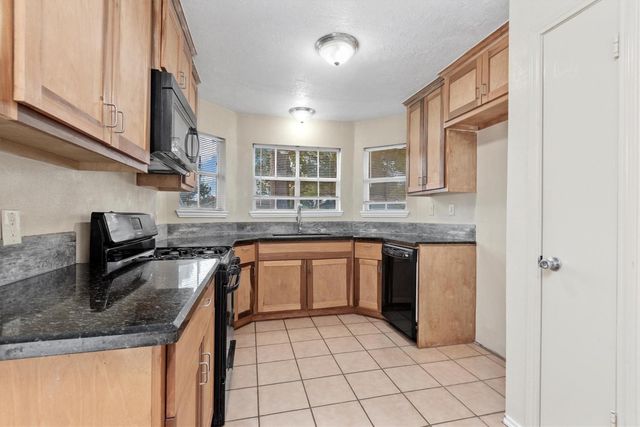 11818 Westwold Drive, Tomball, TX 77377