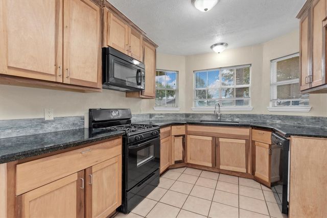 11818 Westwold Drive, Tomball, TX 77377