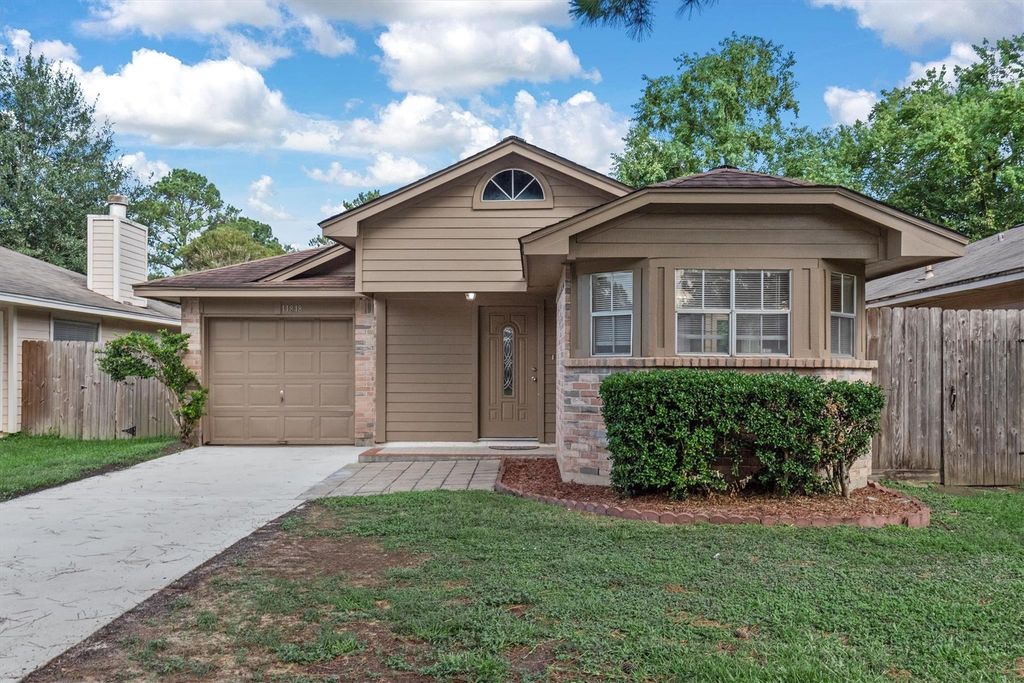 11818 Westwold Drive, Tomball, TX 77377