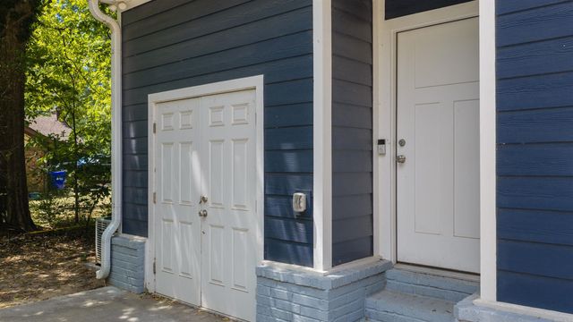 514 Center Street, Conway, AR 72034