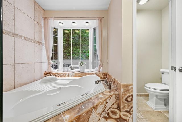 3202 E Laurel Creek Road, Belmont, CA 94002