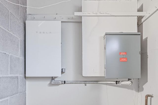 3202 E Laurel Creek Road, Belmont, CA 94002