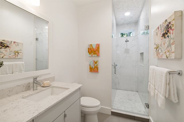 8820 Eustis Avenue, Dallas, TX 75218