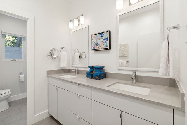 8820 Eustis Avenue, Dallas, TX 75218
