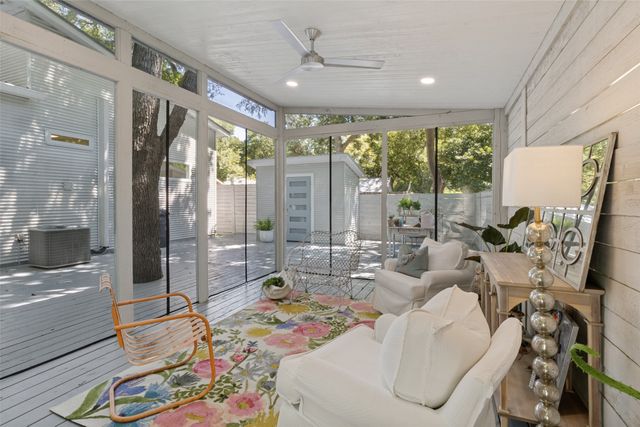 8820 Eustis Avenue, Dallas, TX 75218