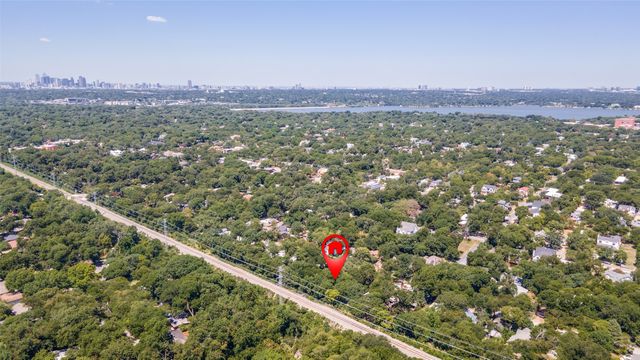 8820 Eustis Avenue, Dallas, TX 75218