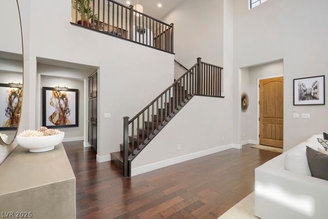 607 Highland Bluff Way, Las Vegas, NV 89138