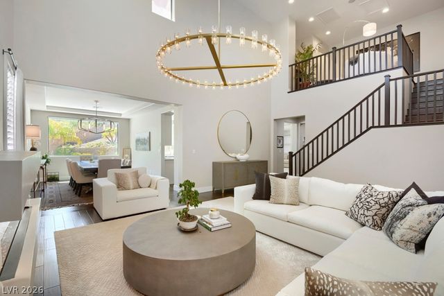 607 Highland Bluff Way, Las Vegas, NV 89138