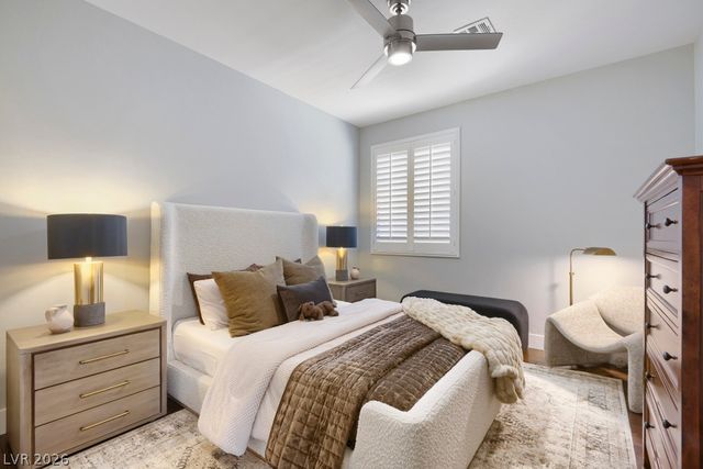 607 Highland Bluff Way, Las Vegas, NV 89138