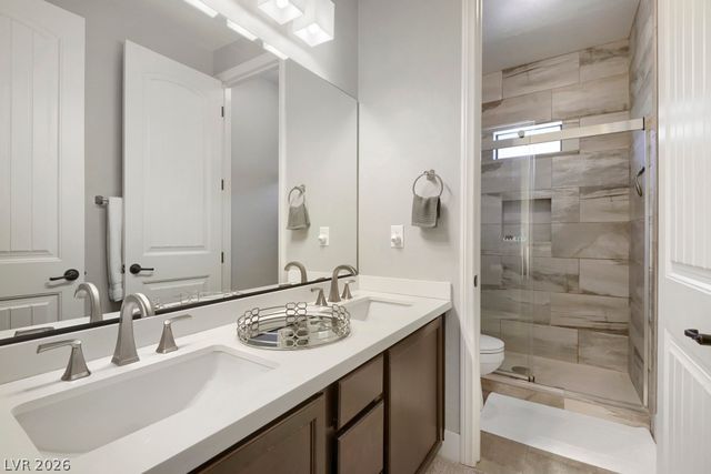 607 Highland Bluff Way, Las Vegas, NV 89138