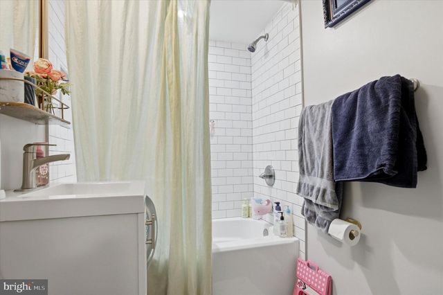 718 PRESTON AVE, Bryn Mawr, PA 19010