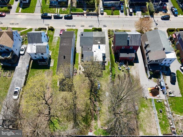 718 PRESTON AVE, Bryn Mawr, PA 19010