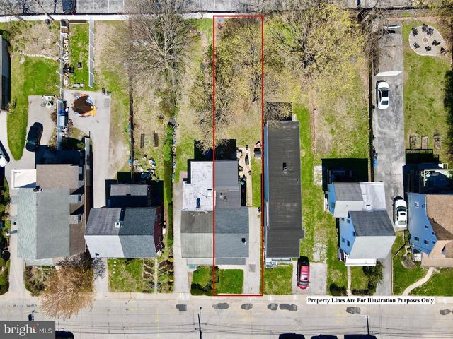 718 PRESTON AVE, Bryn Mawr, PA 19010