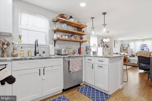 718 PRESTON AVE, Bryn Mawr, PA 19010