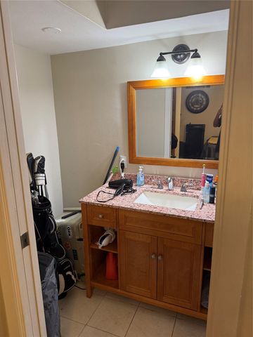 1111 W 10th ST 203, Austin, TX 78703