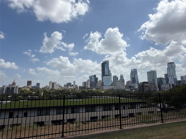 1111 W 10th ST 203, Austin, TX 78703