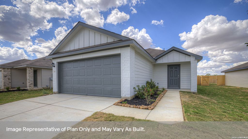2305 RED BIRD TRACE, Lockhart, TX 78644