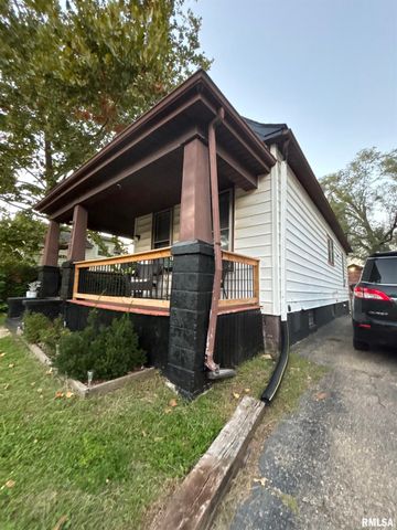 2423 W GARDEN Street, Peoria, IL 61605
