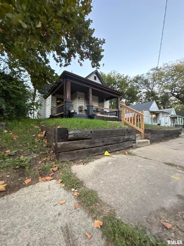 2423 W GARDEN Street, Peoria, IL 61605