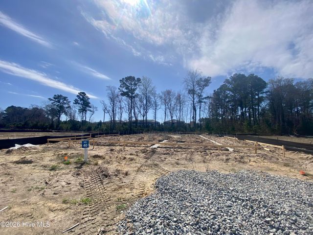 3308 Island Lakes Drive, Southport, NC 28461