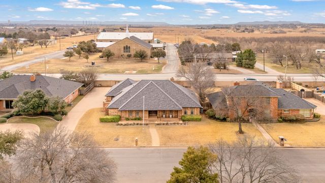 37 Pinehurst Street, Abilene, TX 79606