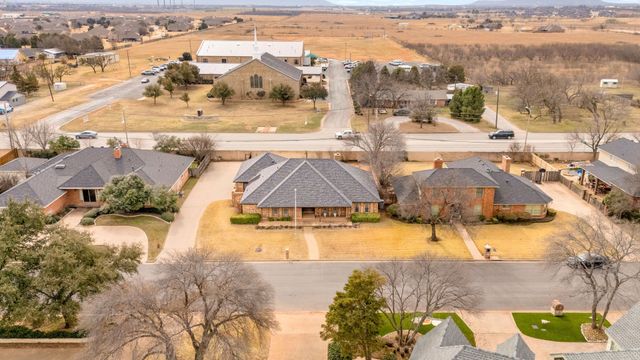 37 Pinehurst Street, Abilene, TX 79606