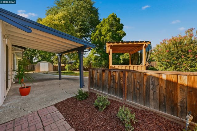 433 Le Jean Way, Walnut Creek, CA 94597