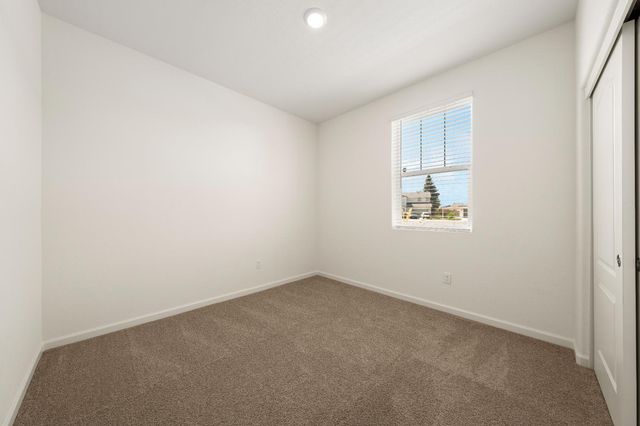 6331 Katrina Dr, Marysville, CA 95901