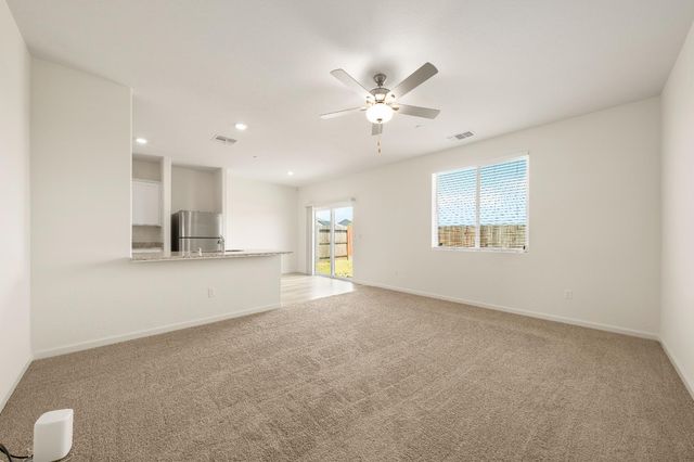 6331 Katrina Dr, Marysville, CA 95901