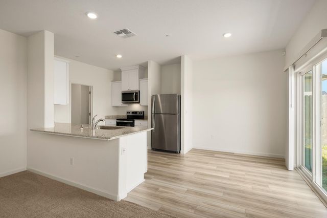 6331 Katrina Dr, Marysville, CA 95901