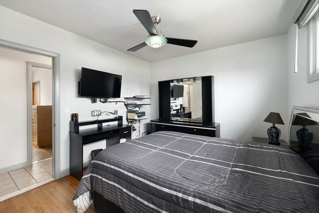 20 Cleveland St, West Warwick, RI 02893