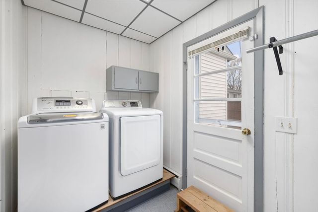 20 Cleveland St, West Warwick, RI 02893