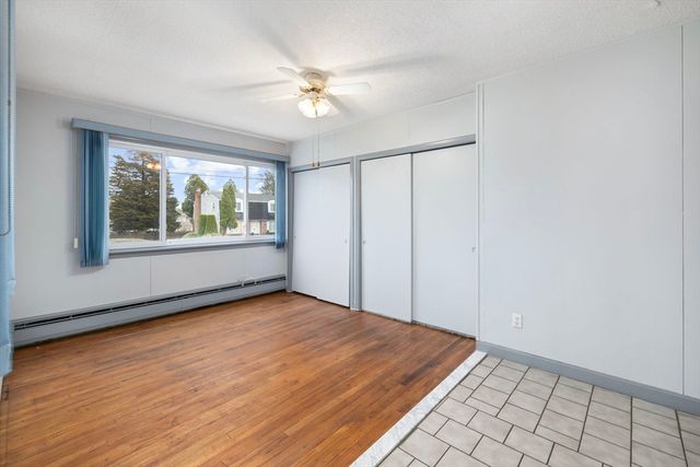 20 Cleveland St, West Warwick, RI 02893