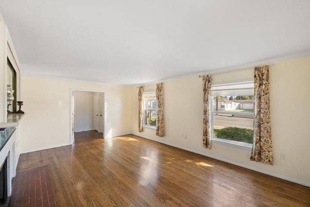 330 Homestead Avenue, Salinas, CA 93901