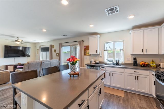 1589 Oro Grande Drive, North Las Vegas, NV 89032