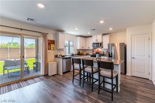 1589 Oro Grande Drive, North Las Vegas, NV 89032