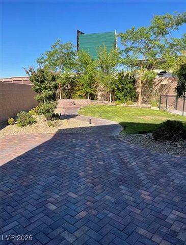 12454 Loggeta Way, Las Vegas, NV 89141