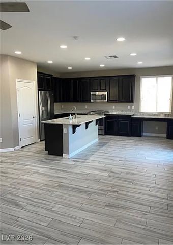 12454 Loggeta Way, Las Vegas, NV 89141