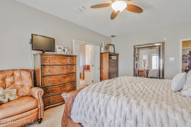 7910 County Rd 7700, Wolfforth, TX 79382