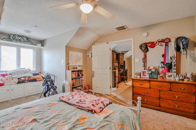 7910 County Rd 7700, Wolfforth, TX 79382