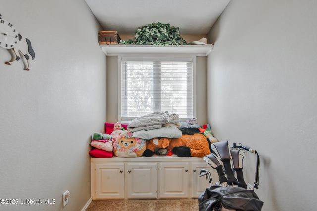 7910 County Rd 7700, Wolfforth, TX 79382