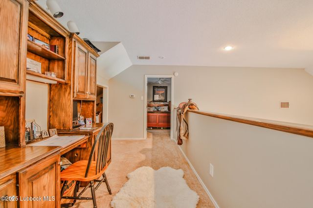 7910 County Rd 7700, Wolfforth, TX 79382