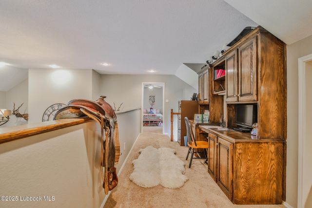 7910 County Rd 7700, Wolfforth, TX 79382