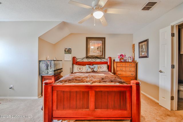 7910 County Rd 7700, Wolfforth, TX 79382