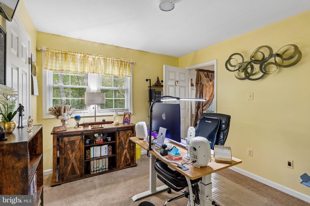 Image 21 of property listing at 3713 DEER CHASE CT, Abingdon, MD 21009