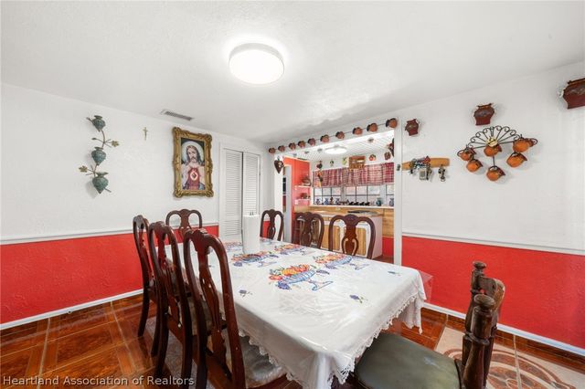 313 E Canfield Street, Avon Park, FL 33825