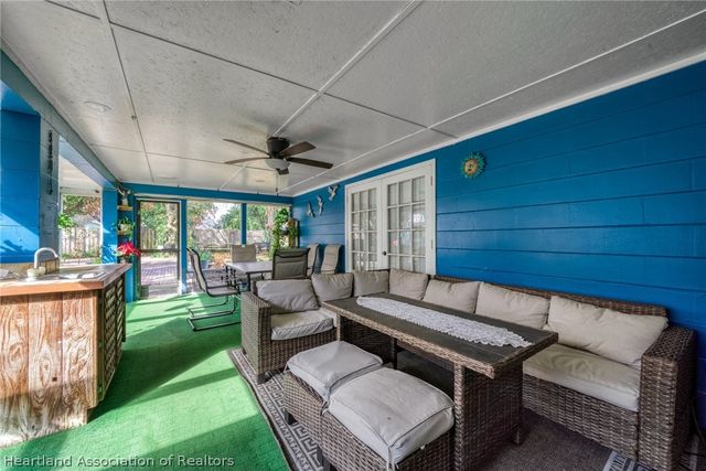 313 E Canfield Street, Avon Park, FL 33825