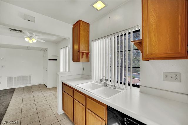 4831 Nara Vista Way 201, Las Vegas, NV 89103