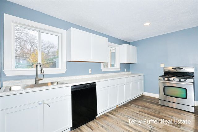 1188 Spring Street, Muskegon, MI 49442