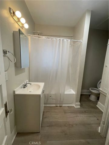 1425 W 18th St., Los Angeles, CA 90006